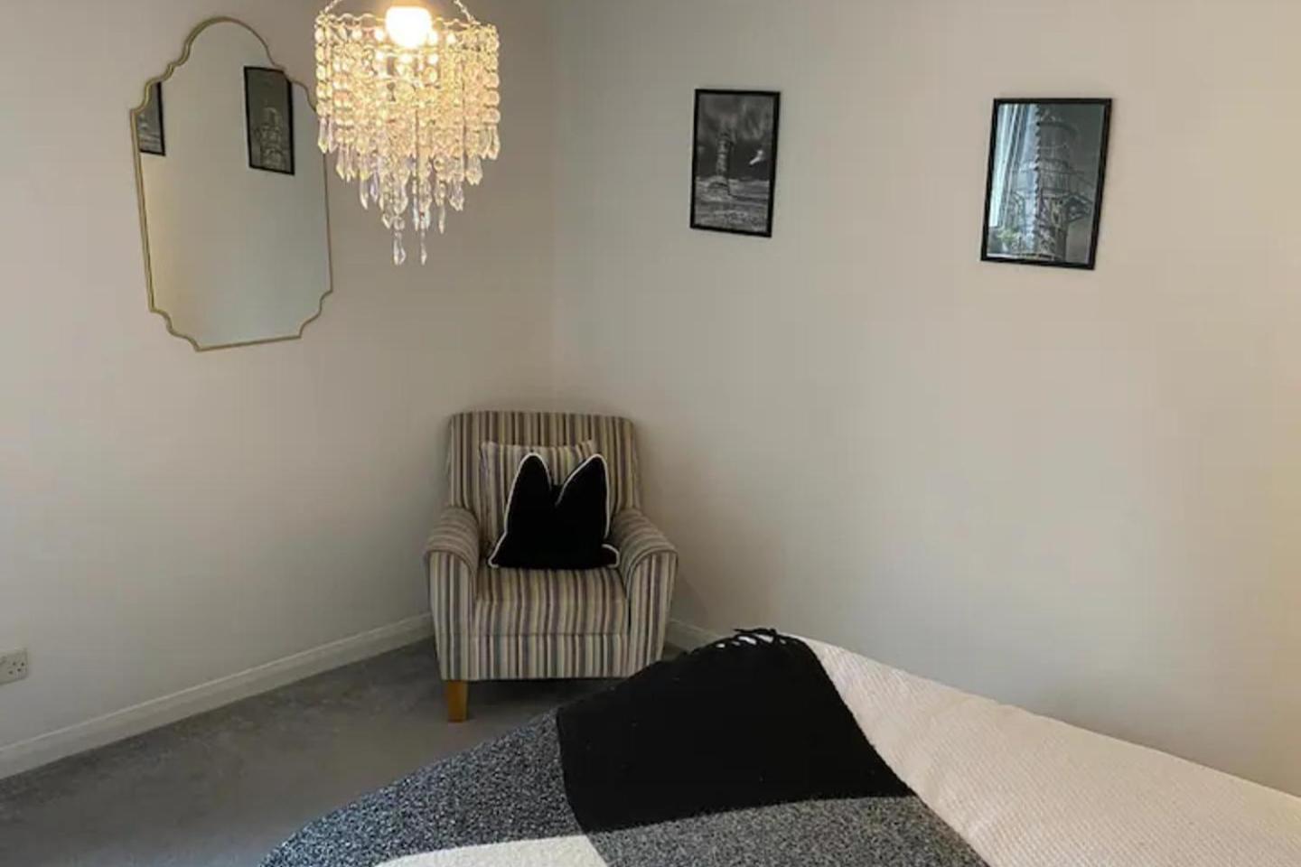 2 Bed-sleeps 4-sea View-pet Friendly-parking Apartamento *